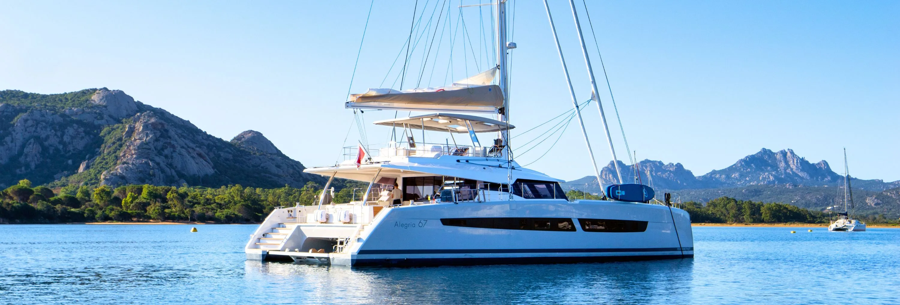 BLUESATION : Nouvelles Images de ce Catamaran Fountaine Pajot !
