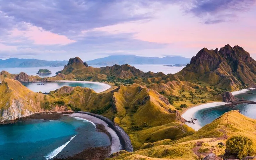 INDONÉSIE : Location de Yachts entre Raja Ampat, Komodo & Bali