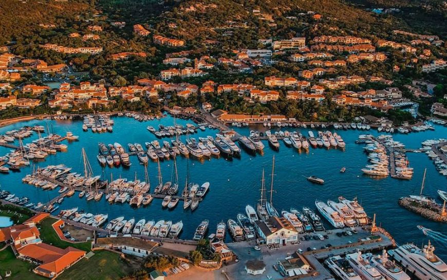 DARK STAR OF LONDON : Exposé au Salon Nautique de Sardaigne 2025 !