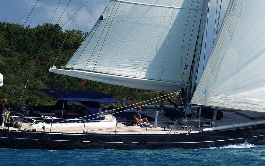 DARK STAR OF LONDON : Voguez en toute élégance l’été 2026