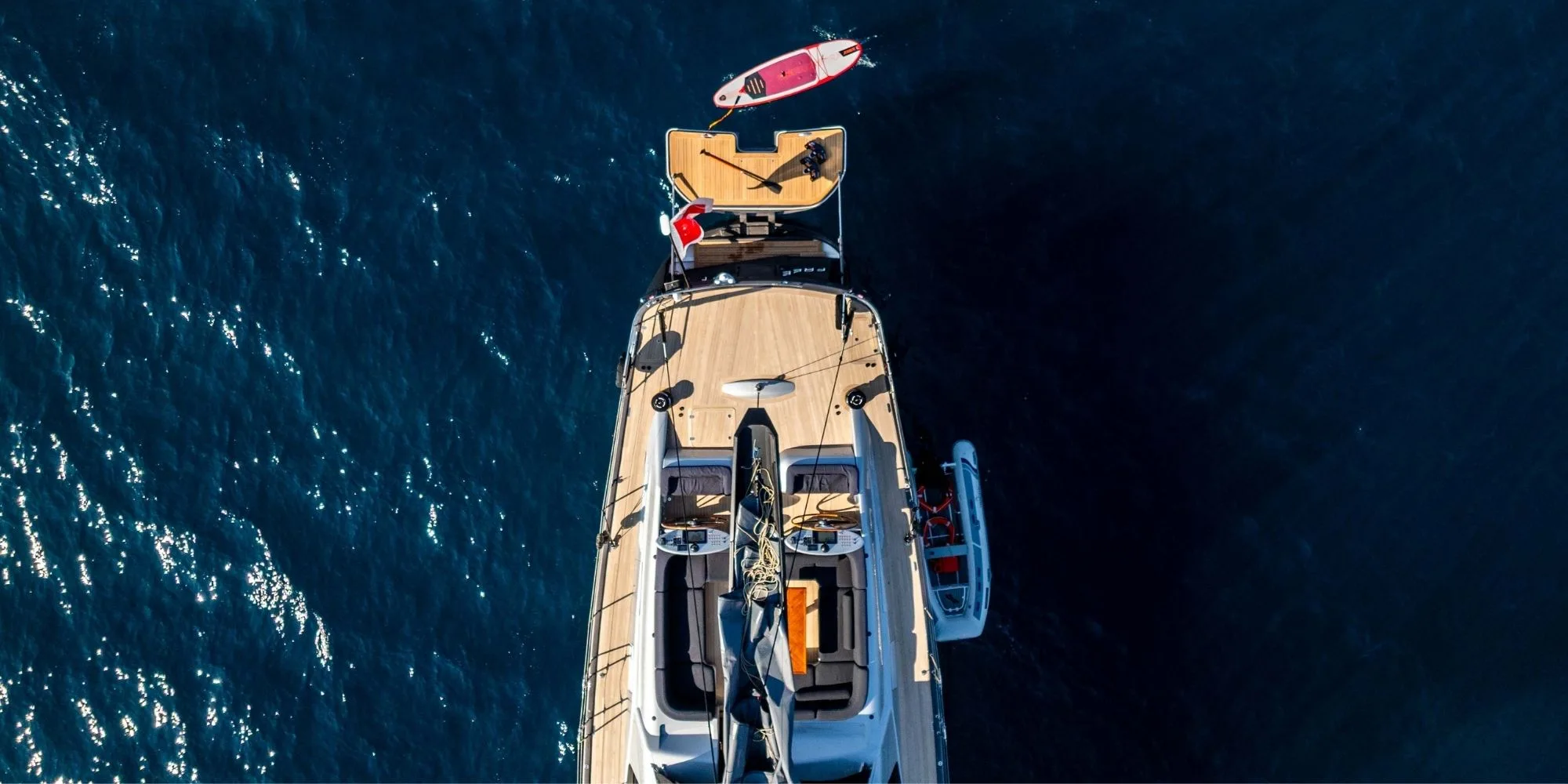 FREE AT LAST : Nouvelles Photos et Vidéo !