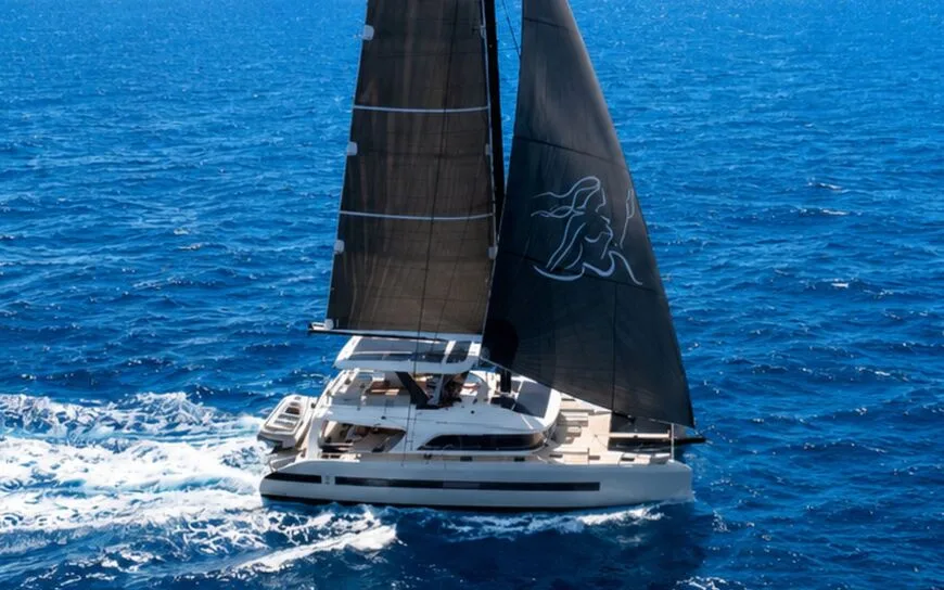 LADY ROSÉ : Location Catamaran aux Caraïbes Début 2027