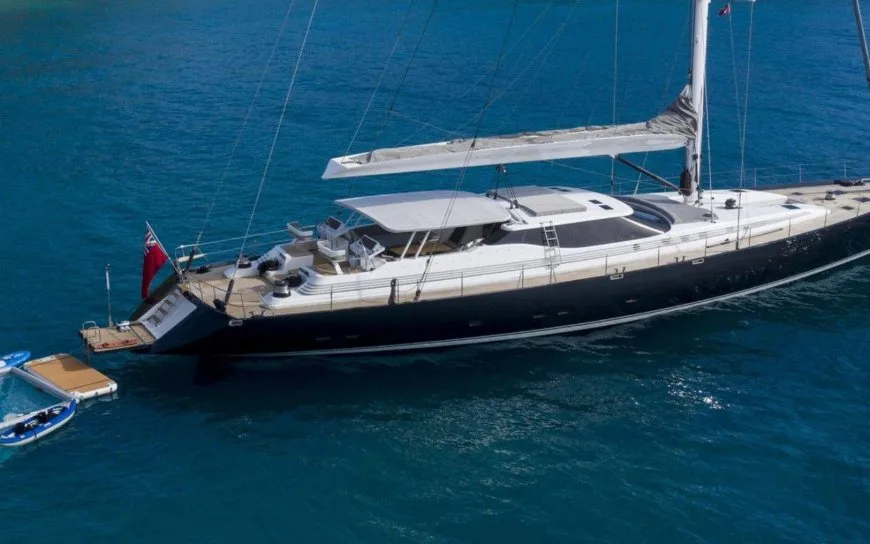 RADIANCE: Déjeuner à bord