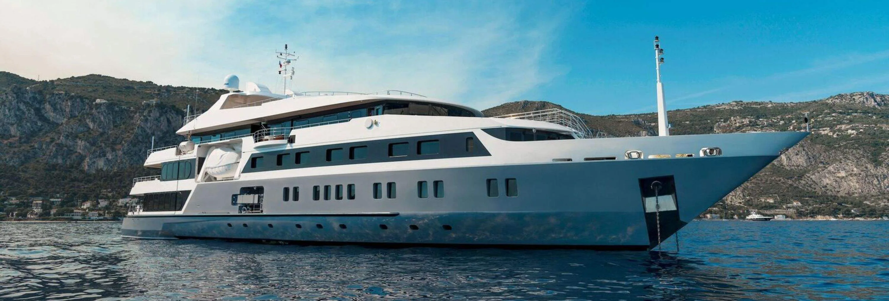 MARQUISE:  Croisière pour Noël et le Nouvel An