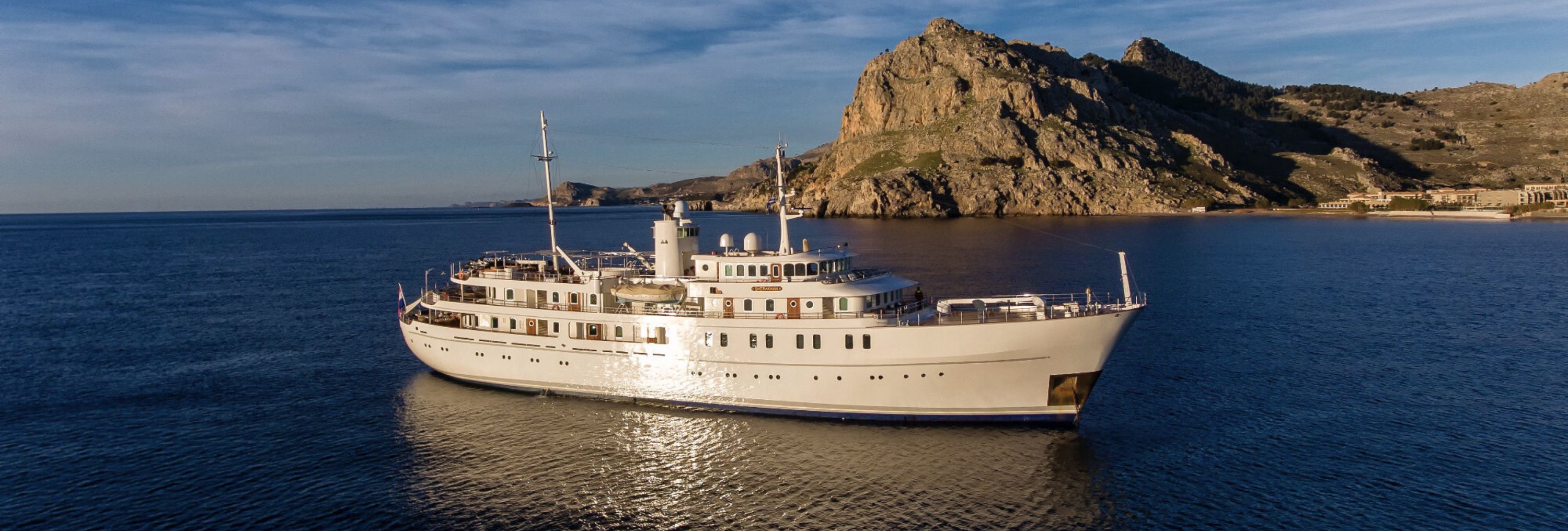 Grand Prix de Monaco 2025 – Vivez l’événement à bord du légendaire M/Y SHERAKHAN