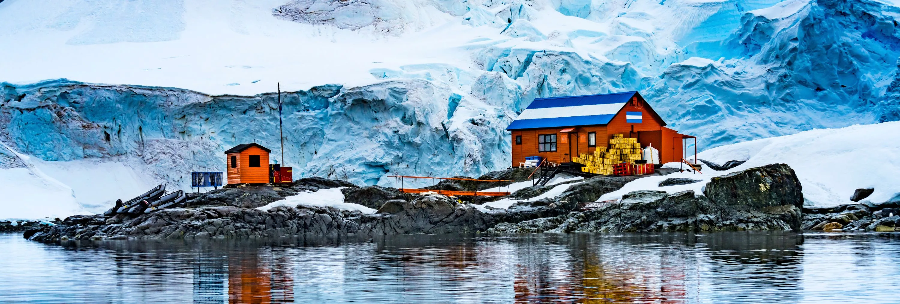 SHERAKHAN : Noël et Nouvel An en Antarctique