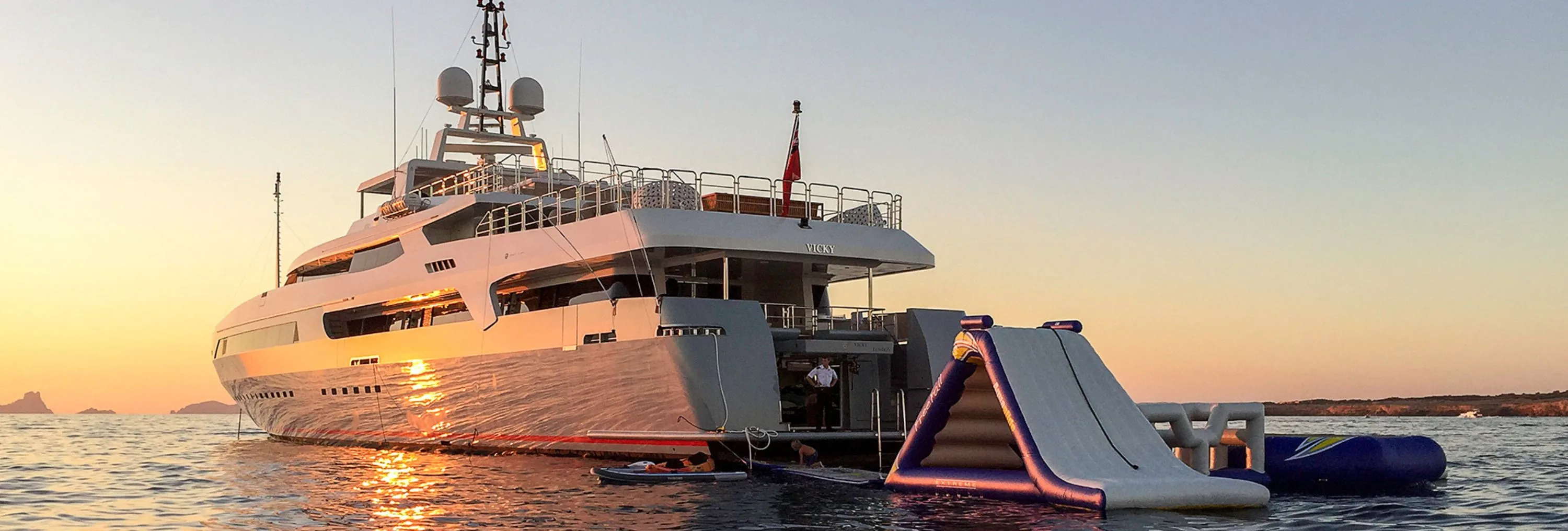 Trois yachts à ne pas manquer : la sélection d'Henry