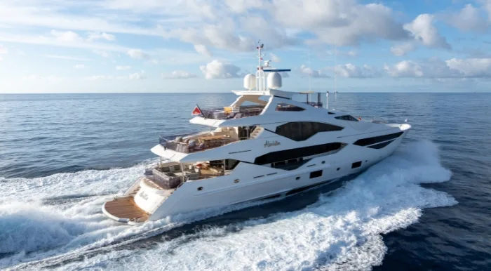 ALADDIN, nouveau Sunseeker 131 à vendre chez BGYB