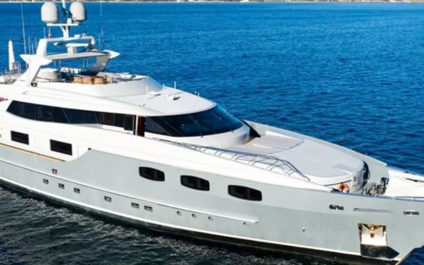 ANNAMIA : Yacht Baglietto 43m à vendre chez BGYB