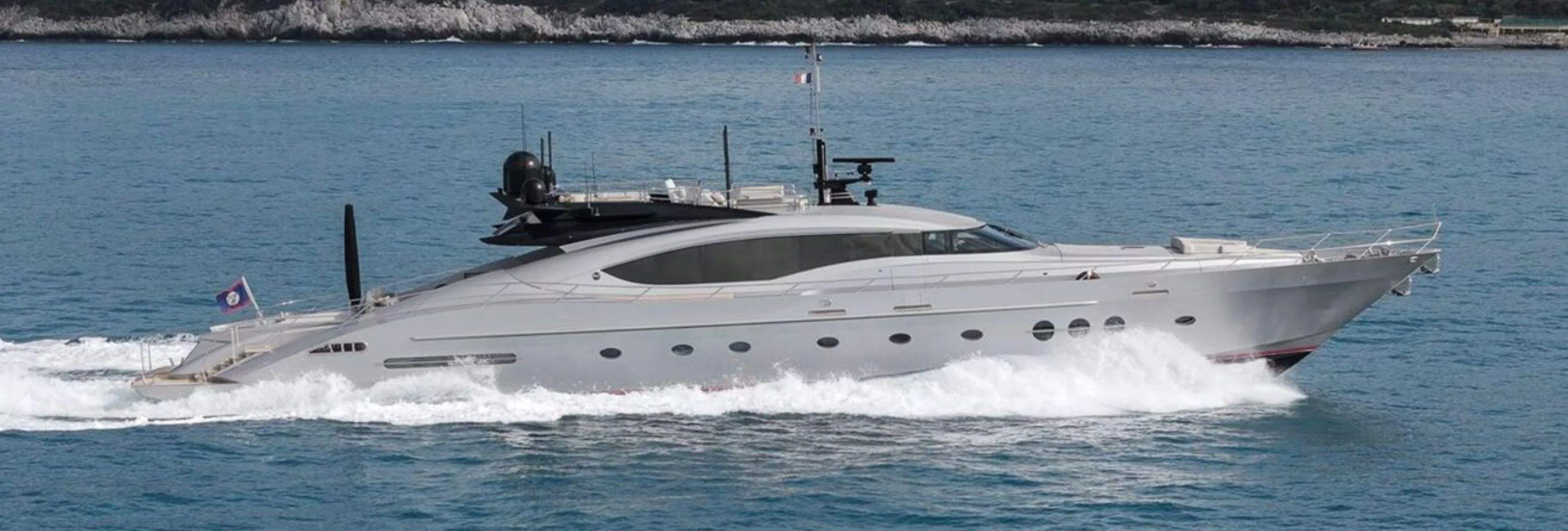 BAGHEERA : yacht sportif signé Nuvolari & Lenard