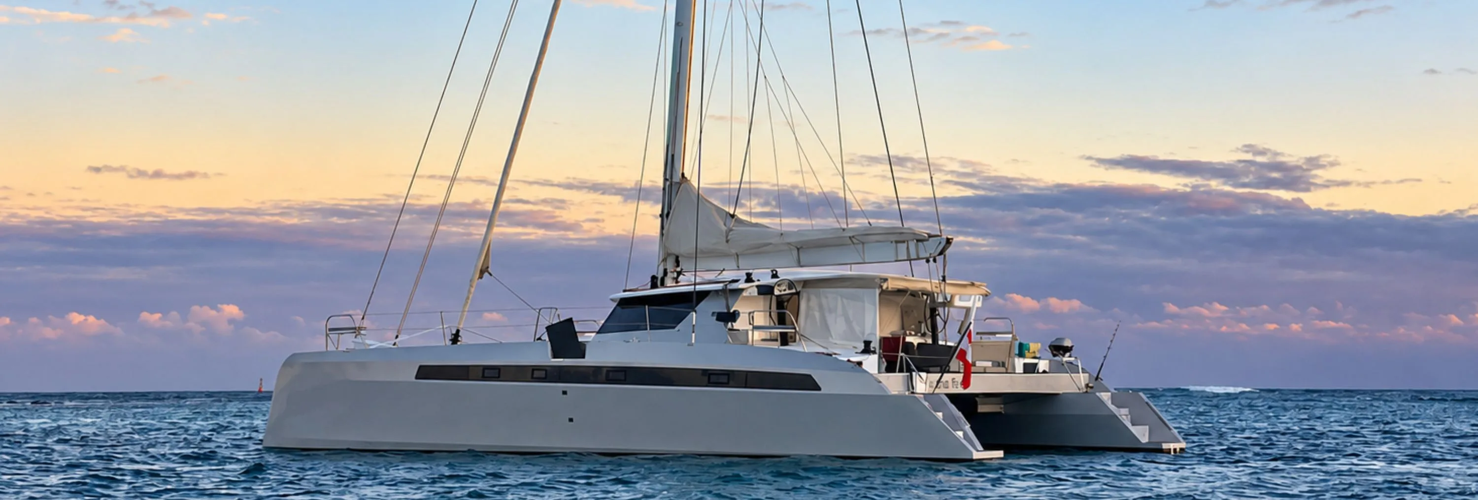 Alibi 54 BE THE FIRST : Un Catamaran de Performance en Carbone Désormais à Vendre