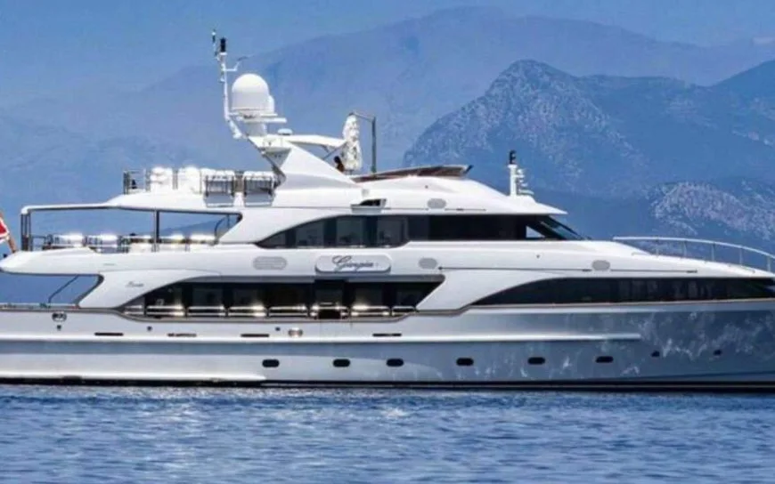 GIORGIA I : Yacht Benetti de 36.6m à Vendre – Élégance et Modernité