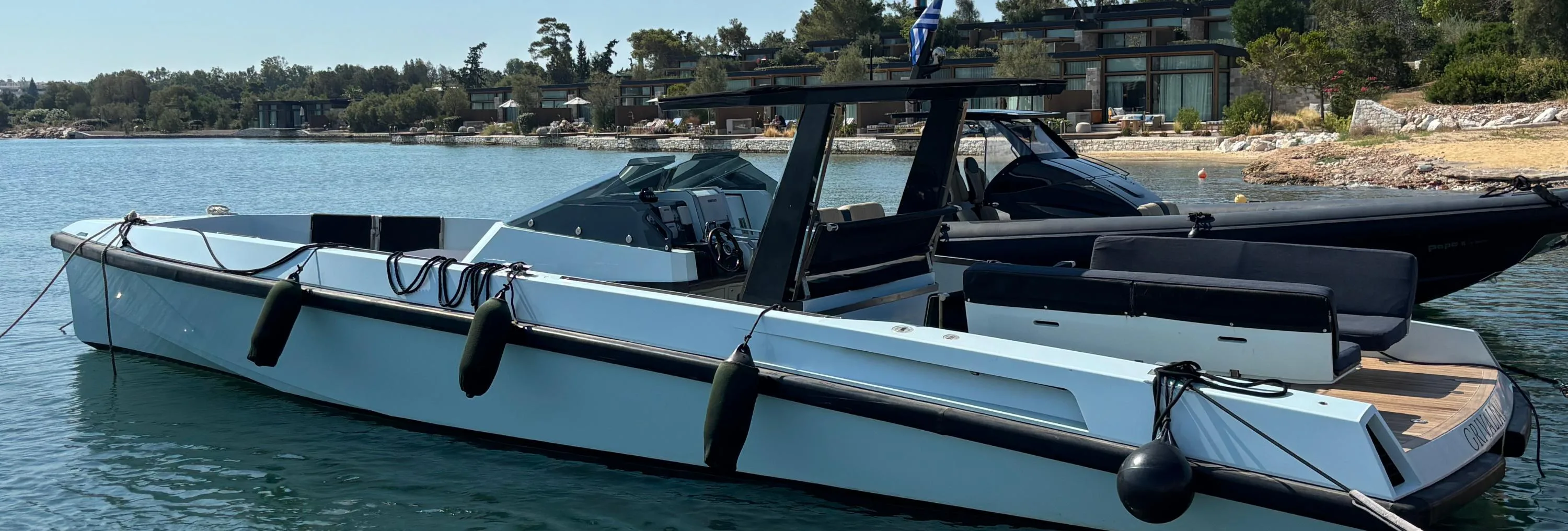 GRIVALIA V : un Wally Tender 43 à vendre