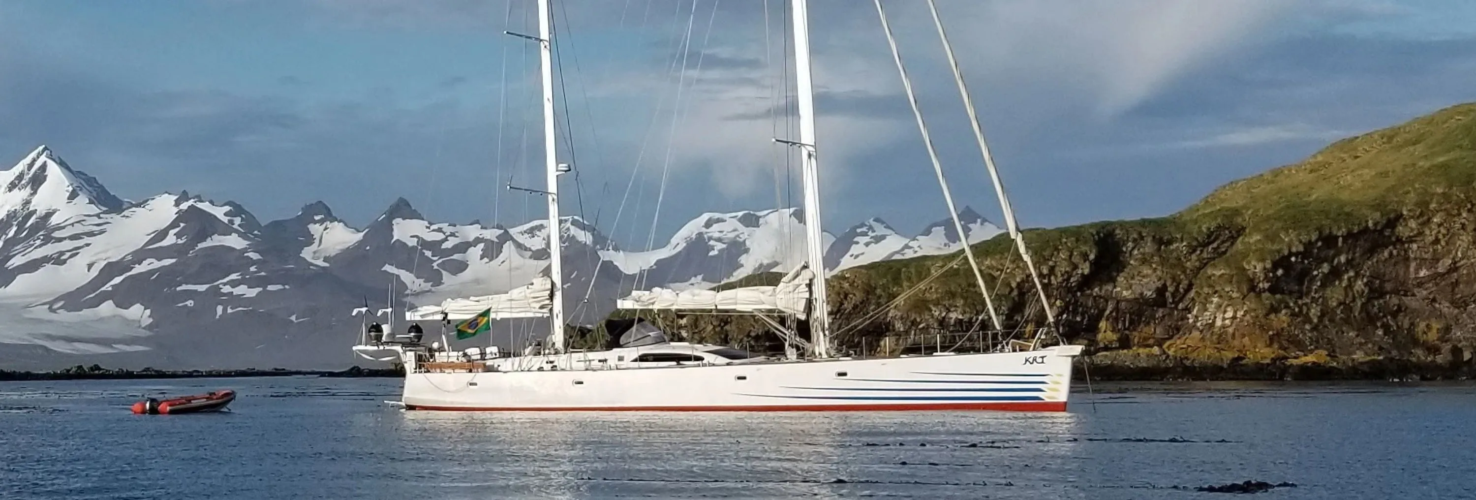 KAT : Custom Expedition Ketch Rigged Sloop : Un Voilier d'Expédition à Vendre Après Deux Tours du Monde