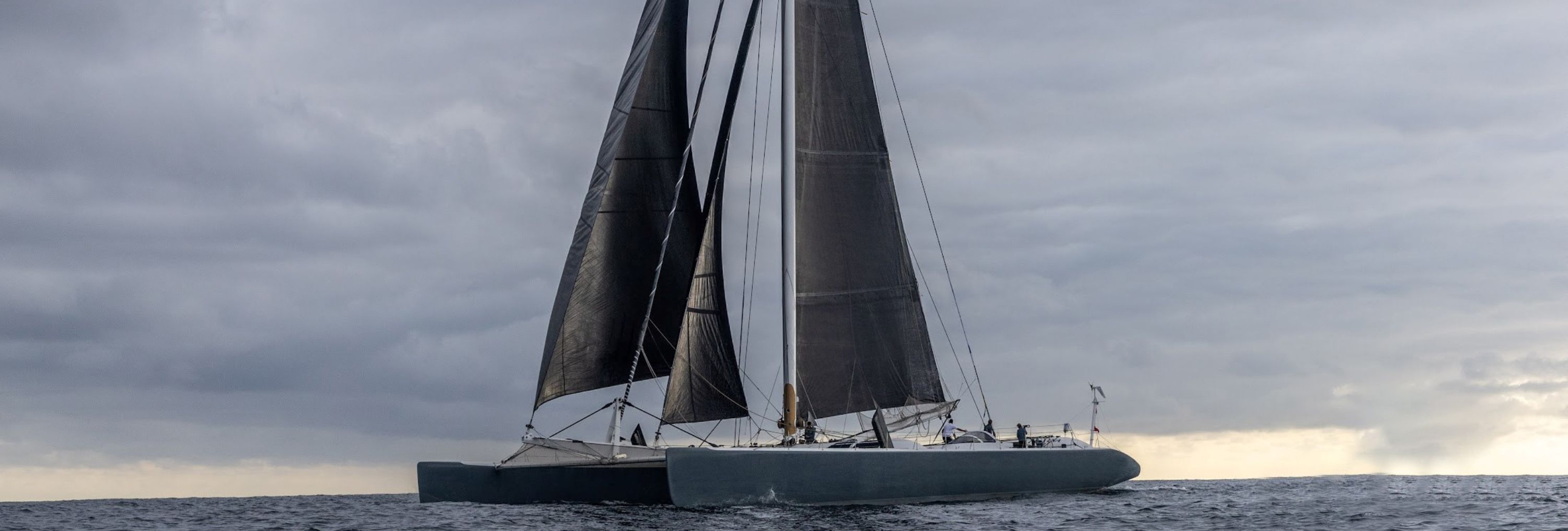 MAXICAT VICTORIA : Le Maxi Catamaran à Prix Réduit