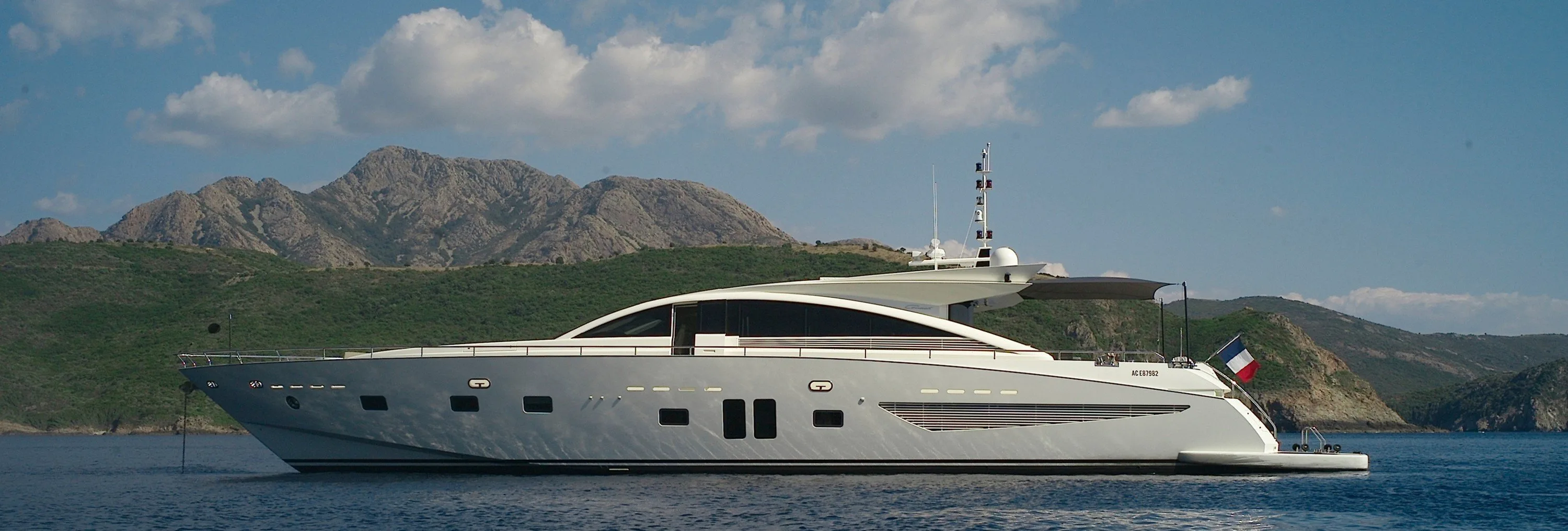 Quelques conseils pour trouver votre yacht idéal