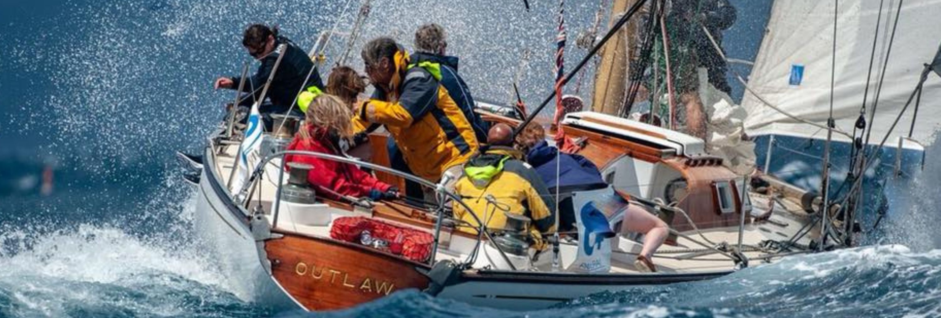 OUTLAW : Voilier Classique de 1963 à vendre