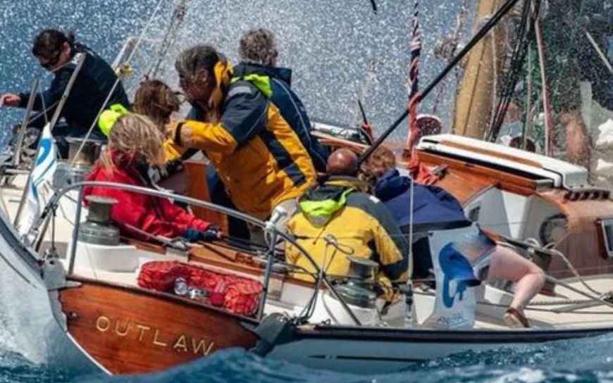 OUTLAW – Classique Admiral’s Cup 1963 à vendre