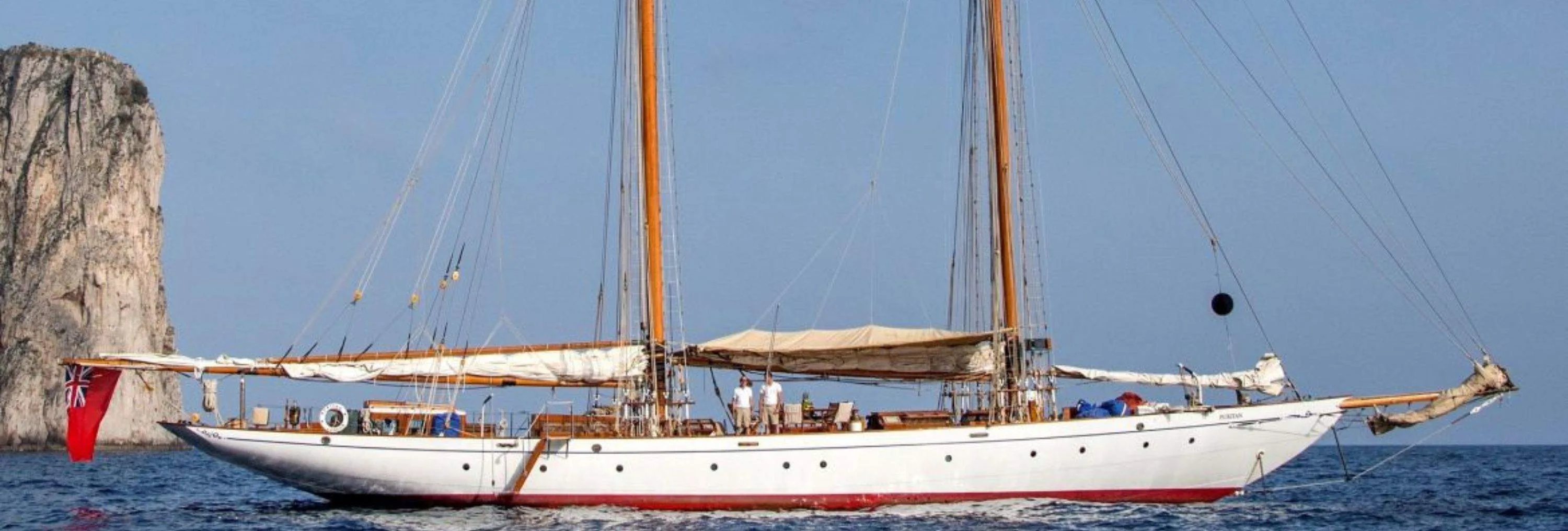 PURITAN : L’icône du yachting classique à vendre et en charter