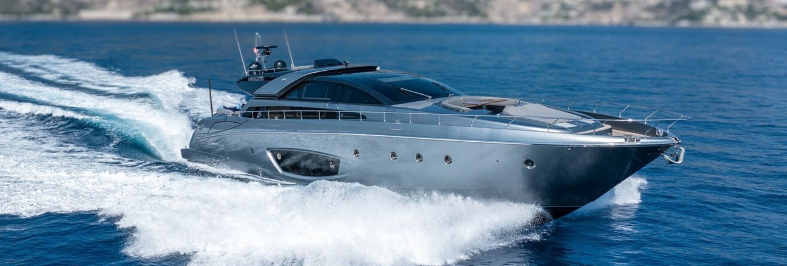 SILVER BREEZE : L’élégance signée Riva