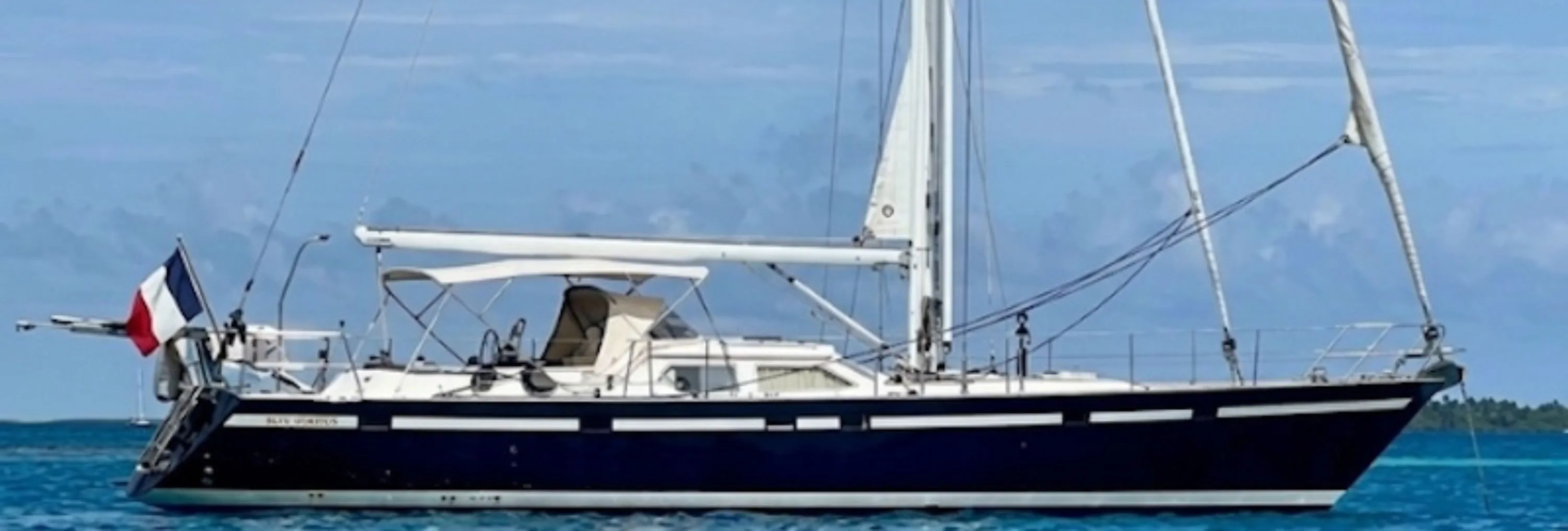 SKYFALL : un Contest 55 CS disponible à la vente