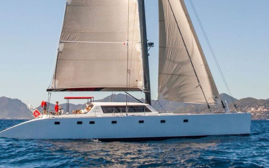 TAJ – L’icône du yachting, catamaran VPLP 77 à vendre