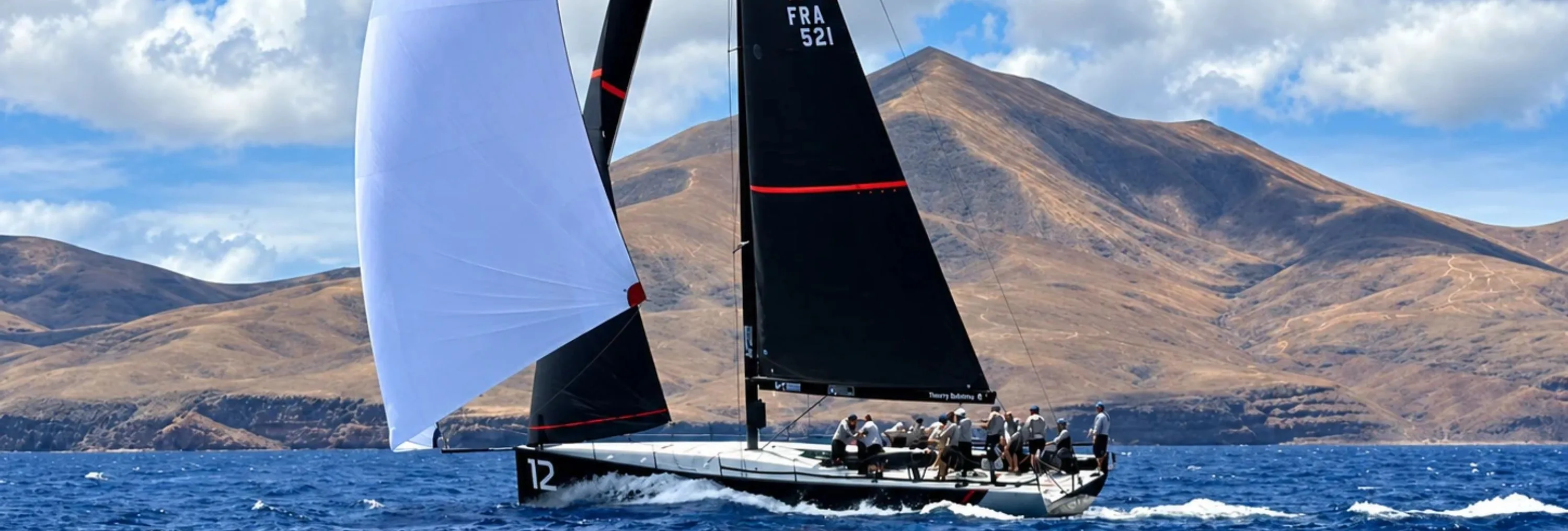 TP52 TEASING MACHINE : Voilier de Course Super Series à Vendre