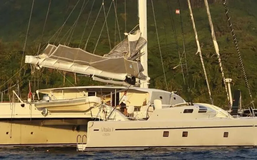 VITALIA II : Maxi catamaran iconique à vendre