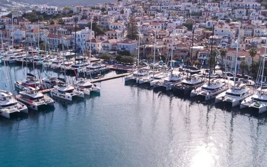 EMMYS 2026 : le grand rendez-vous charter à Poros