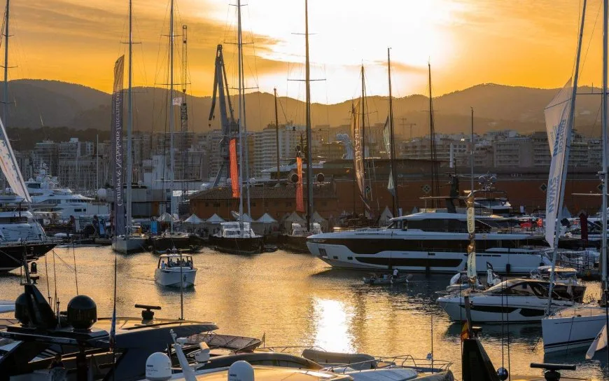 NOMAD IV – Exposé au Palma International Boat Show 2025