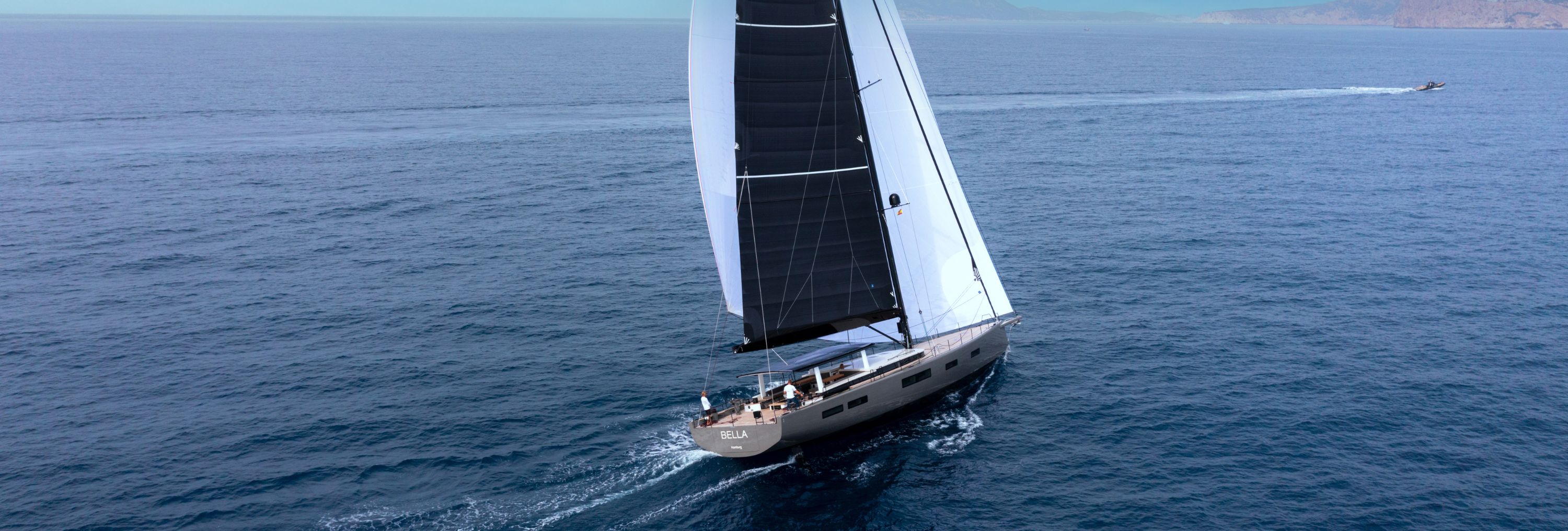 Le Y9 du chantier YYachts est nominé pour 3 prix Boat International