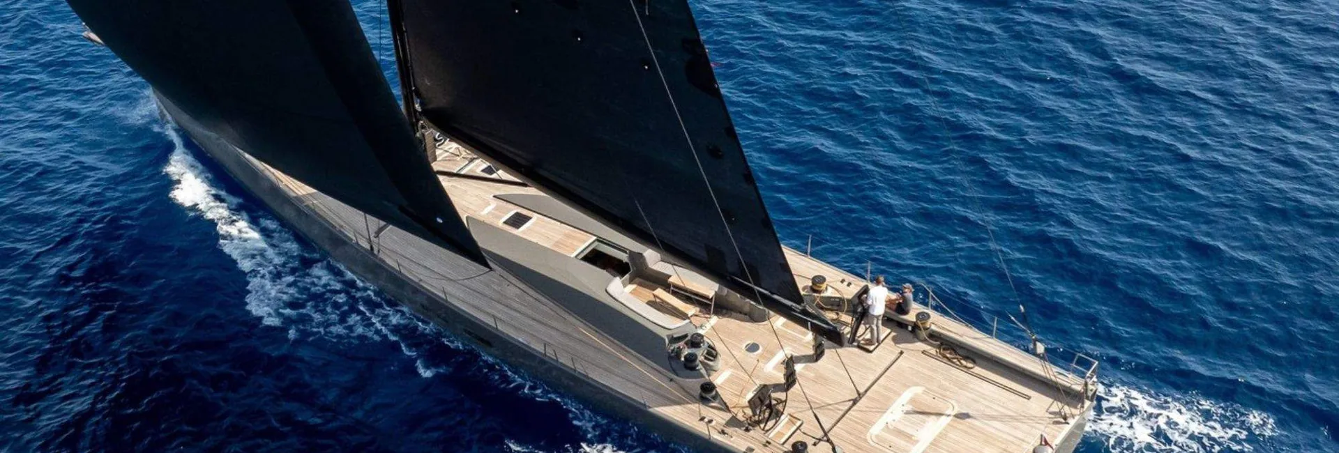 Yachts de course à vendre