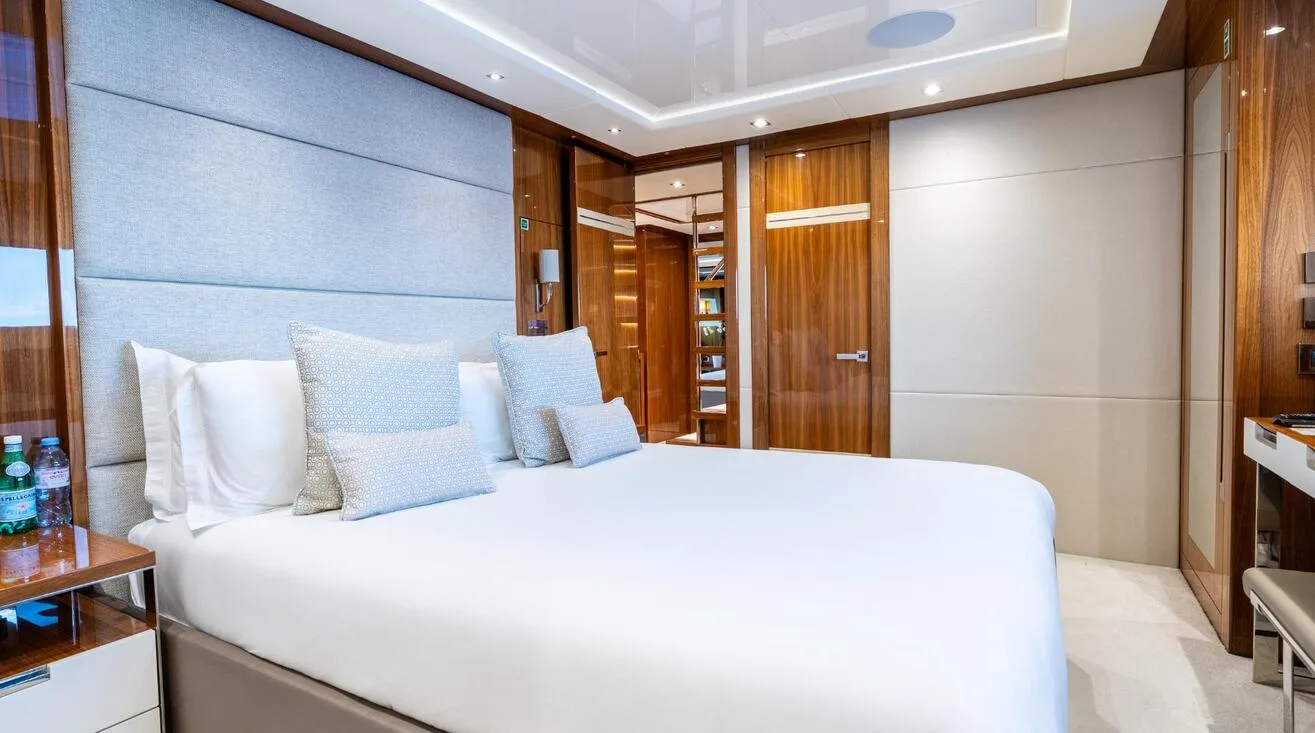 ALADDIN — Bateau à moteur 40,05 m (12)