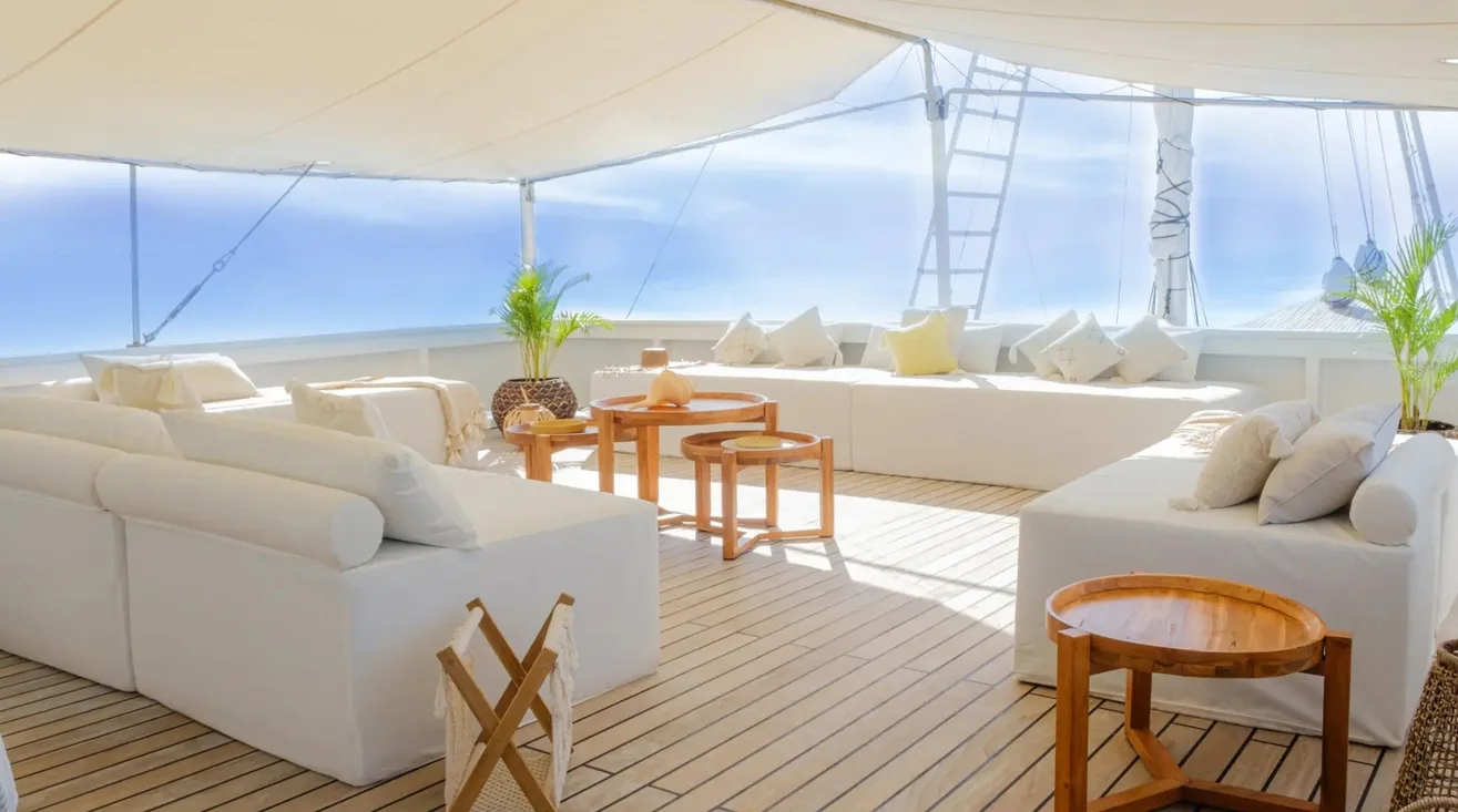 ALIIKAI VOYAGE — Bateau à moteur 40,00 m (10)