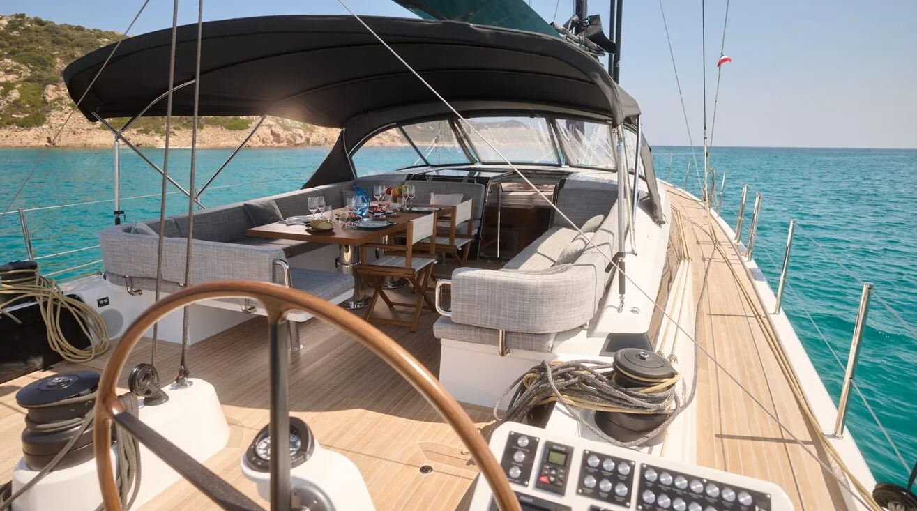 AMURI — Bateau à voile 23,80 m (3)