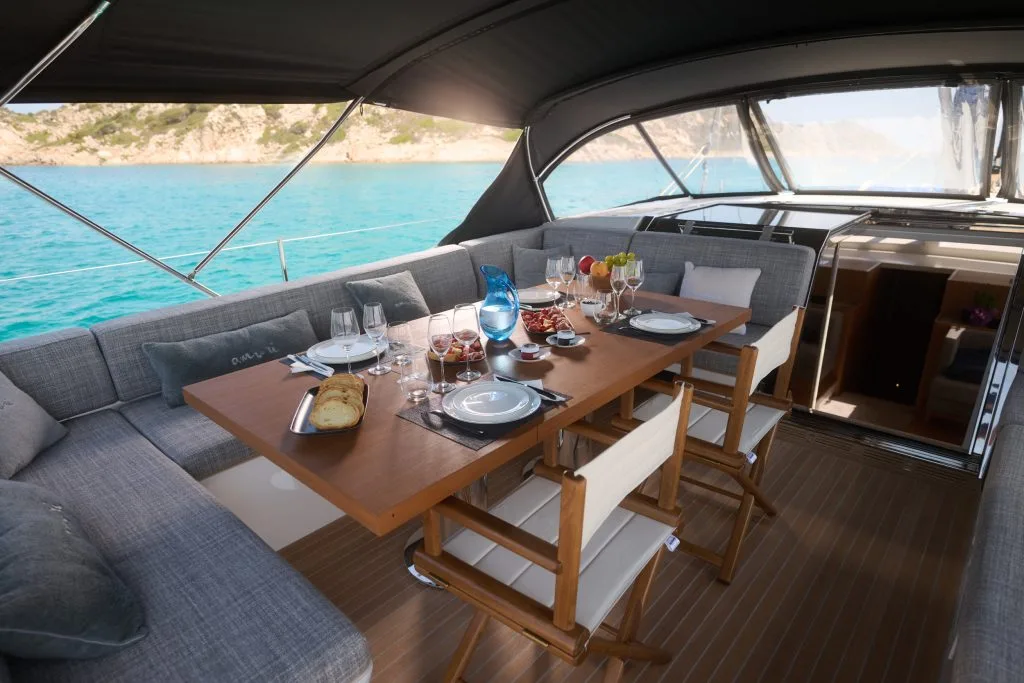 AMURI — Bateau à voile 23,80 m (4)