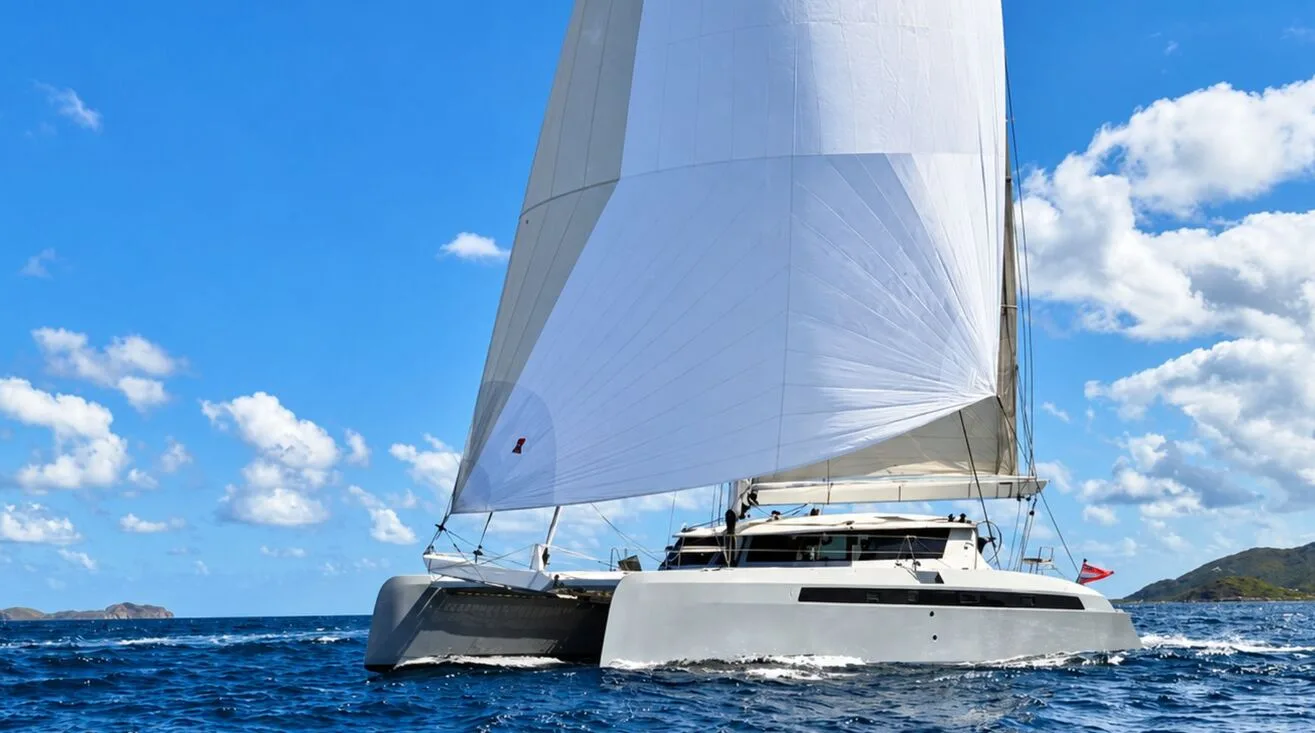 BE THE FIRST — Bateau à voile 17,37 m (2)