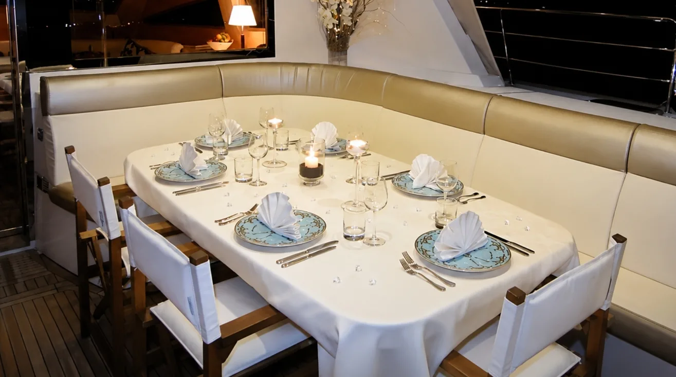 CATTITUDE — Multicoque 22,70 m (3)