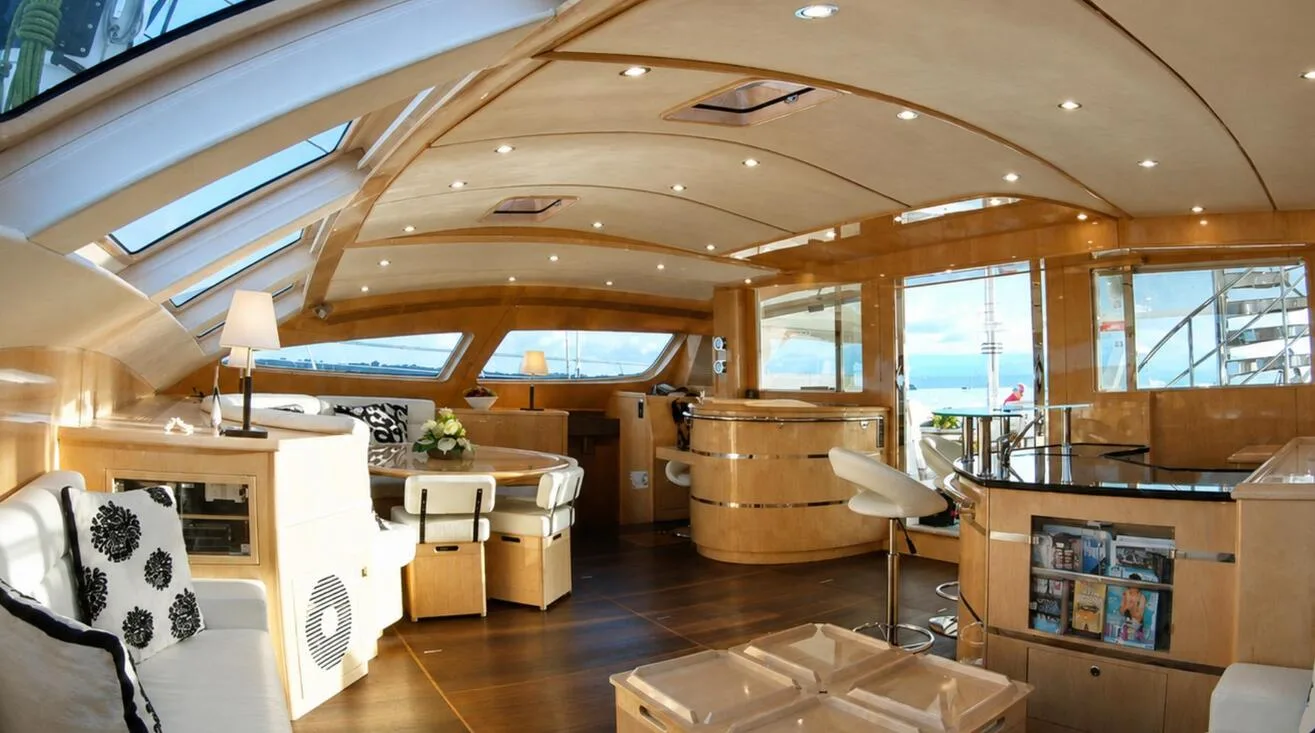 CATTITUDE — Multicoque 22,70 m (4)