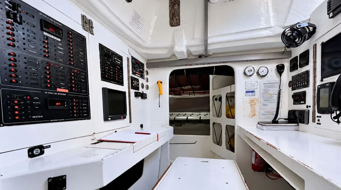 CLIPPER 70 — Bateau à voile 23,00 m (10)