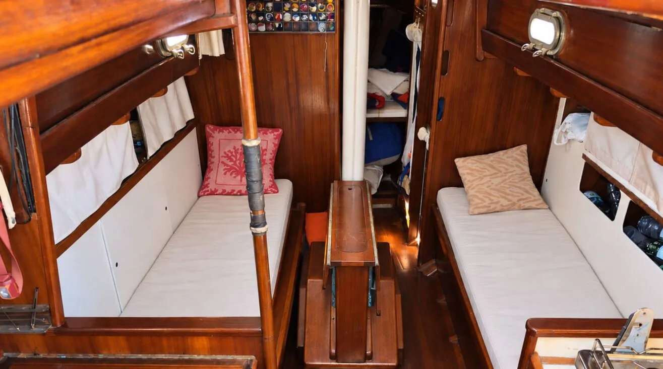 CRAZY  LIFE — Bateau à voile 11,27 m (5)