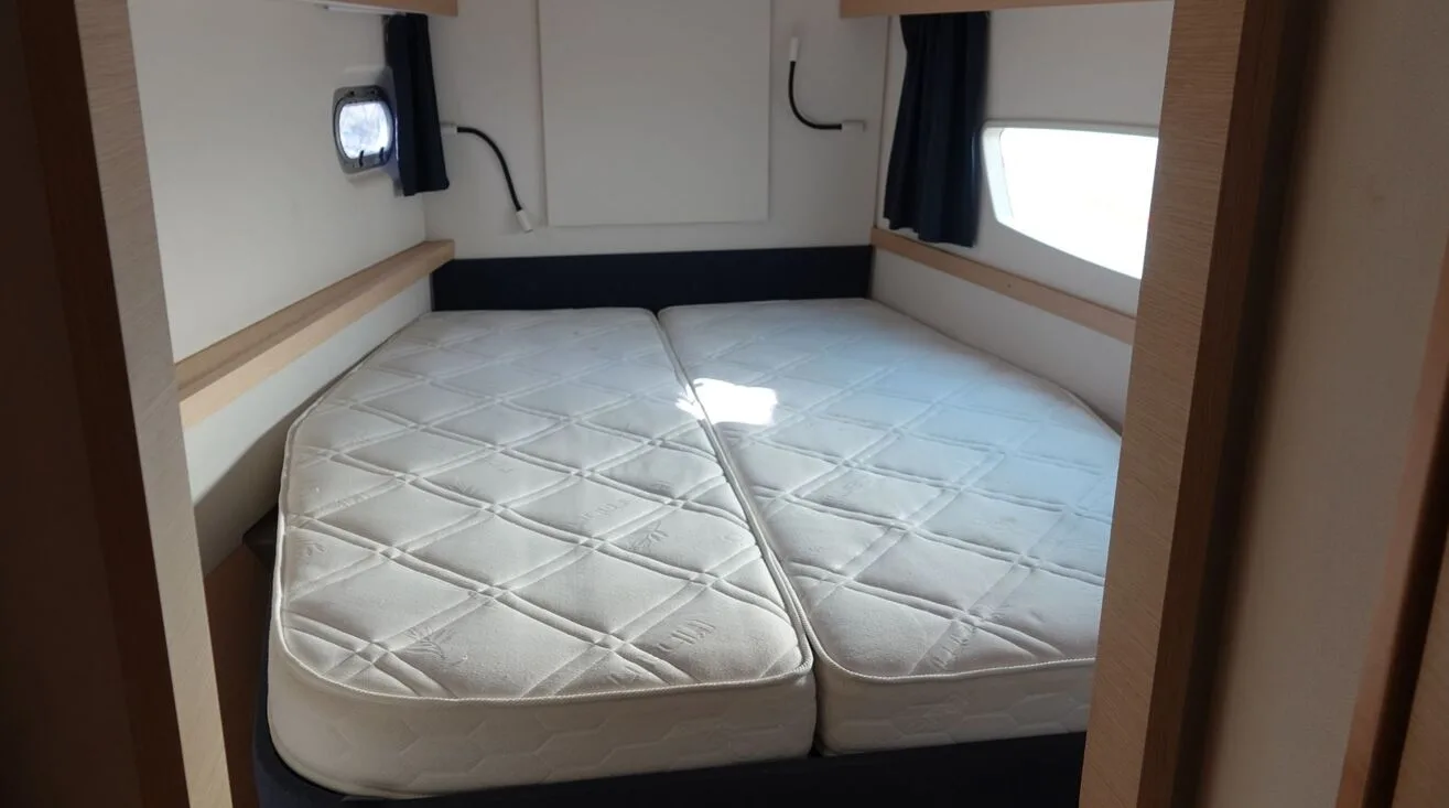 CRESCENDO — Multicoque 13,30 m (9)