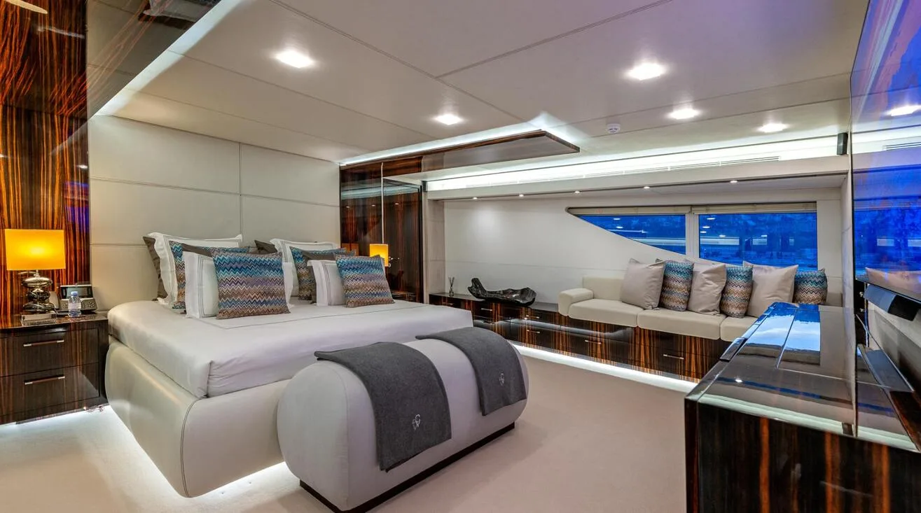 GEMS II — Bateau à moteur 40,50 m (11)