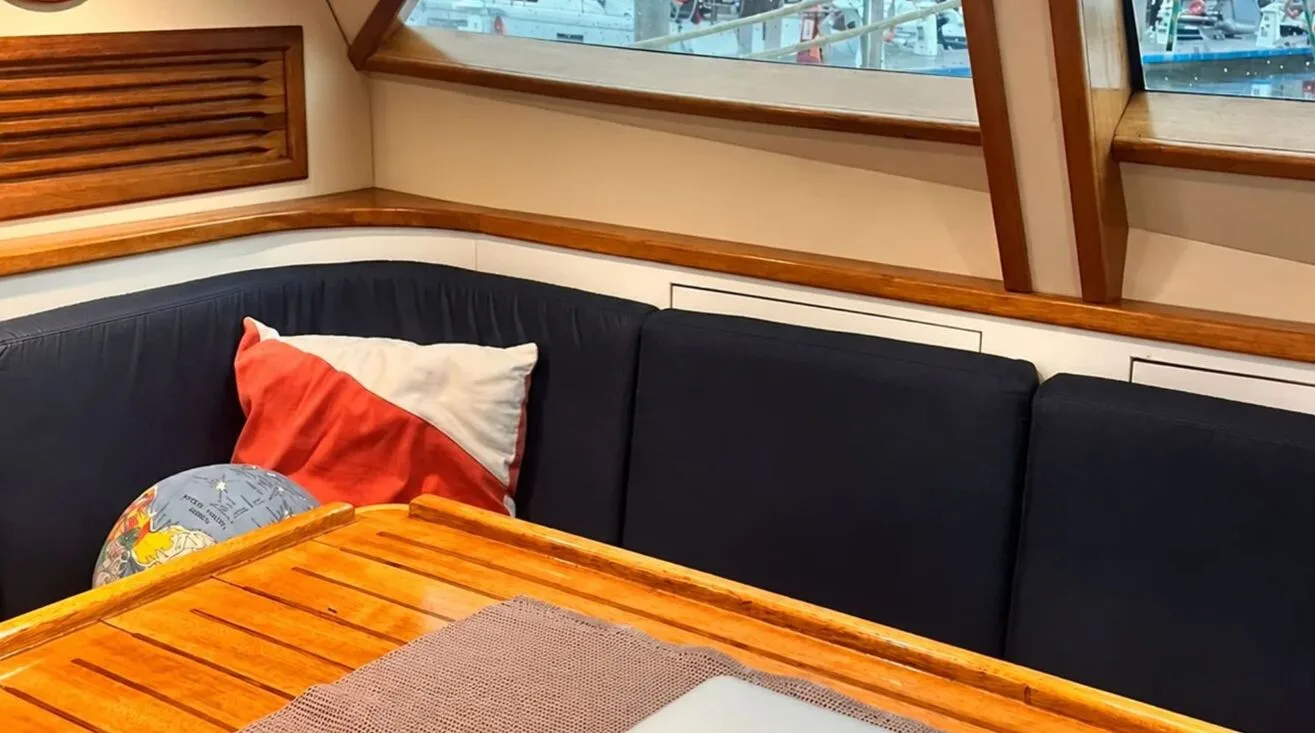 KAT — Bateau à voile 23,96 m (6)