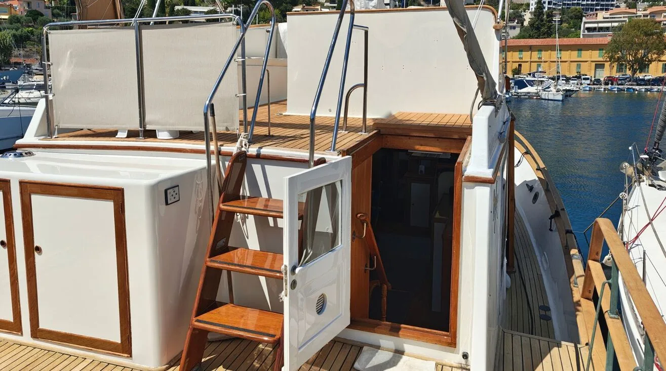 KENAPI TEN — Bateau à moteur 13,50 m (3)