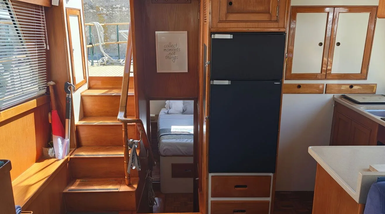 KENAPI TEN — Bateau à moteur 13,50 m (7)