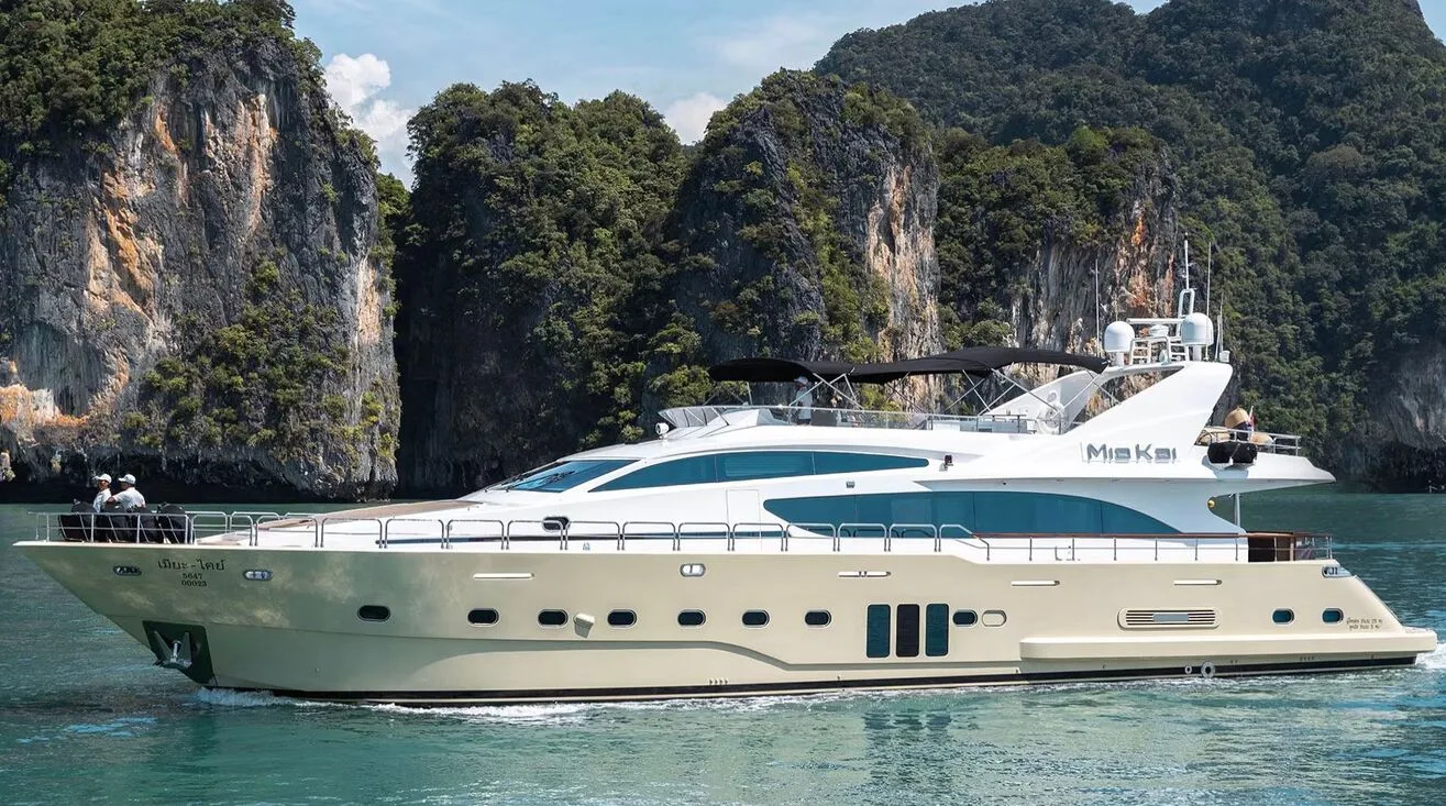 MIA KAI — Bateau à moteur 29,50 m (3)