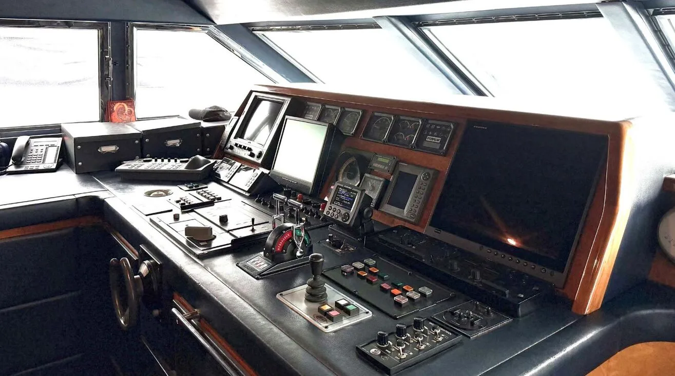 MILOS AT SEA