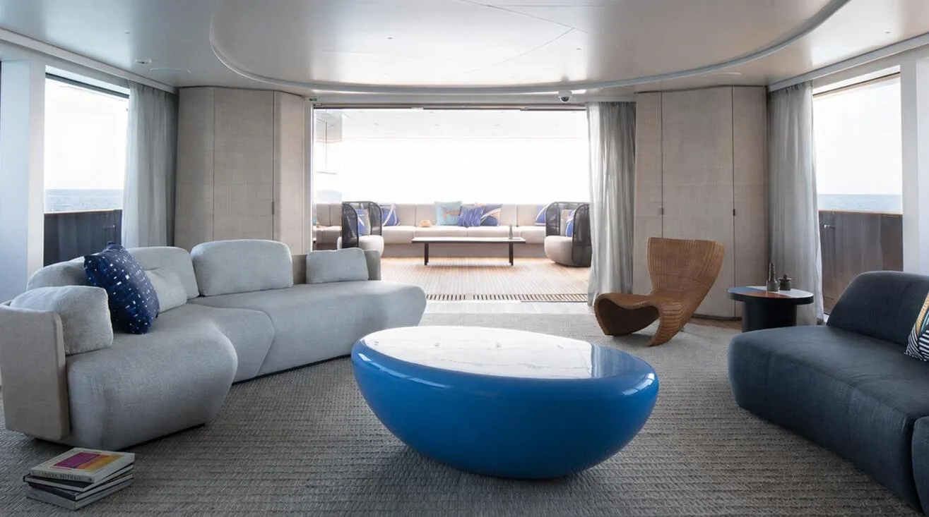 MOUCHKA — Bateau à moteur 35,75 m (7)