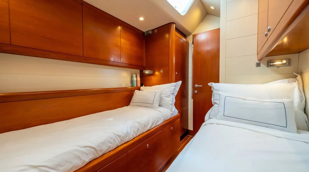 STELLA — Bateau à voile 24,89 m (15)